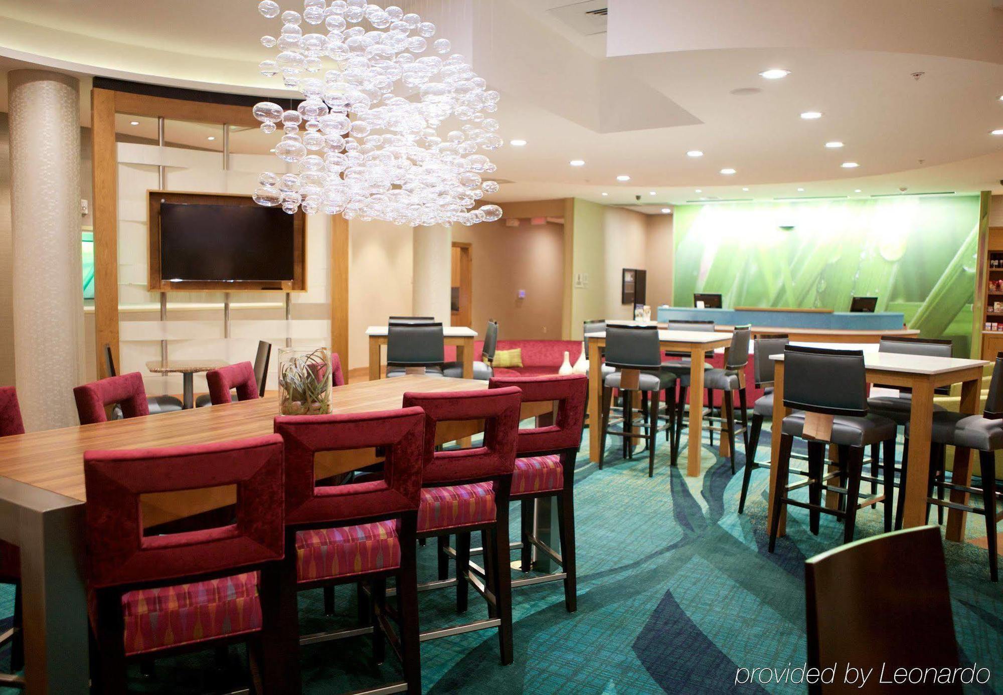 Springhill Suites By Marriott Wichita Airport Exterior foto